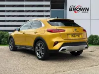 Used Kia XCeed First Edition 138 HP (101 kW) 2021 Yellow SUV