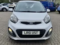 Second-hand Kia Picanto 85 CP (62 kW) 2011 Argintiu Hatchback