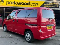 Used Nissan NV200 Acenta 90 HP (66 kW) 2016 Red MPV
