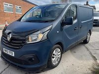 Usado Renault Trafic 2015 Prateado Monovolume