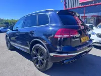 Używany VW Touareg R-line 262 KM (192 kW) 2015 Niebieski SUV