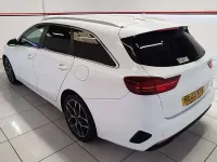 Used Kia Ceed 2023 White Hatchback