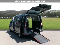 Used Ford Grand Tourneo Connect Titanium 122 HP (89 kW) 2024 Grey MPV