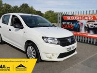 Used Dacia Sandero Ambiance 73 HP (53 kW) 2015 White Hatchback