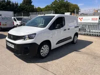 Used Peugeot Partner 131 HP (96 kW) 2020 White MPV
