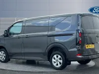 Begagnad Ford Transit Custom Limited 136 HK (100 kW) 2024 Van
