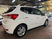 Used Hyundai ix20 Active 116 HP (85 kW) 2013 White Hatchback