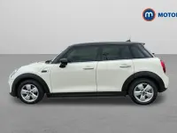 Usado Mini Cooper Classic 136 CV (100 kW) 2020 Blanco Utilitario