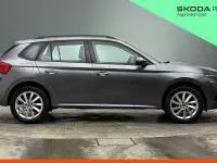 Usado Skoda Kamiq SE 113 HP (83 kW) 2025 Cinzento SUV