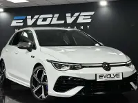 Usado VW Golf VIII R 320 HP (235 kW) 2023 Branco Citadino