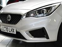 Used MG MG3 Exclusive 106 HP (77 kW) 2020 Silver Hatchback