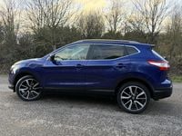 Used Nissan Qashqai Tekna 115 HP (84 kW) 2015 Blue SUV