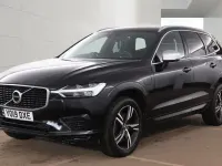 Usado Volvo XC60 R-Design 390 CV (286 kW) 2019 Negro SUV