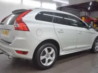 Used Volvo XC60 R-Design 215 HP (158 kW) 2013 White SUV