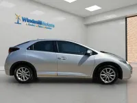 Used Honda Civic SE Plus 120 HP (88 kW) 2015 Silver Hatchback