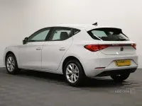 Used Seat Leon SE 110 HP (80 kW) 2023 White Hatchback