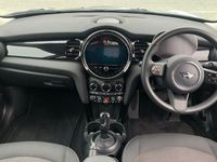 Used Mini Cooper Classic 134 HP (98 kW) 2024 Silver Hatchback