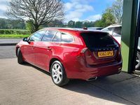 Usado Volvo V60 SE Lux 215 HP (158 kW) 2014 Vermelho Carrinha