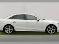 Used Audi A4 S-Line 147 HP (108 kW) 2023 White Sedan