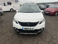 Używany Peugeot 2008 Allure Premium 2018 Biały SUV