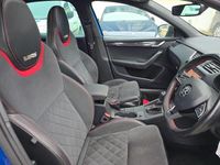 Used Skoda Octavia vRS 184 HP (135 kW) 2018 Blue Hatchback