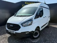 Used Ford Transit Custom 105 HP (77 kW) 2019 White Van