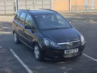 Second-hand Vauxhall Zafira 2014 Negru Monovolum