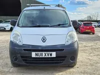 Usado Renault Kangoo 2011 Blanco Monovolumen
