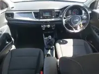 Used Kia Rio 2017 White Hatchback