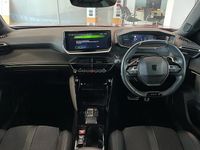 Second-hand Peugeot 2008 GTi 128 CP (94 kW) 2023 Roșu SUV