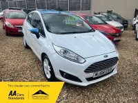 Used Ford Fiesta Zetec 82 HP (60 kW) 2016 White Hatchback