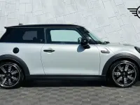 Used Mini Cooper S Exclusive 192 HP (141 kW) 2022 Silver Hatchback