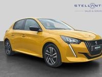 Used Peugeot 208 Active+ 75 HP (55 kW) 2023 Yellow Hatchback