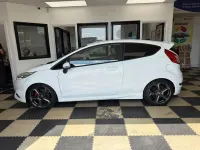 Used Ford Fiesta ST 182 HP (133 kW) 2016 White Hatchback