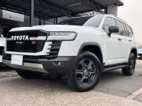 Used Toyota Land Cruiser Sport 309 HP (227 kW) 2025 White SUV