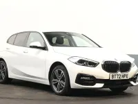 Used BMW 118 Sport Line 134 HP (98 kW) 2022 White Hatchback