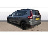 Used Dacia Jogger Extreme 141 HP (103 kW) 2023 Grey MPV