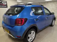 Used Dacia Sandero Stepway Ambiance 90 HP (66 kW) 2017 Blue Hatchback