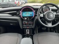 Used Mini Cooper Classic 136 HP (100 kW) 2022 Pepper white Hatchback