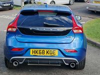 Used Volvo V40 R-Design 2019 Blue Hatchback