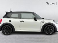 Used Mini Cooper S Sport 192 HP (141 kW) 2023 White Hatchback