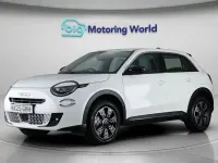 Usado Fiat 600 S 101 HP (74 kW) 2025 Branco SUV