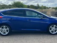 Used Ford Focus Titanium 125 HP (91 kW) 2015 Blue Hatchback