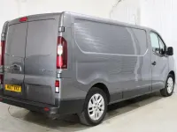Used Renault Trafic 120 HP (88 kW) 2017 Grey MPV