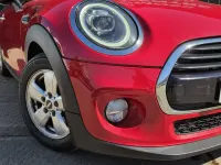 Używany Mini Cooper Hatch 2018 Czerwony Hatchback