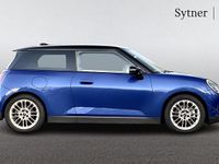 Usado Mini Cooper SE Hatch 158 kW (215 CV) 2024 Azul Utilitario