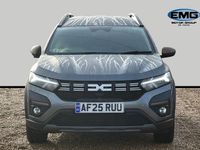 Used Dacia Jogger Extreme 140 HP (102 kW) 2025 Grey MPV