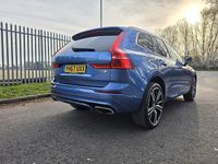 Used Volvo XC60 R-Design Pro 407 HP (299 kW) 2017 Blue SUV