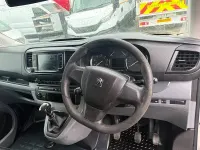 Used Peugeot Expert 120 HP (88 kW) 2019 Silver Van