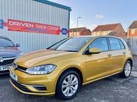 Used VW Golf VII SE 110 HP (80 kW) 2017 Yellow Hatchback